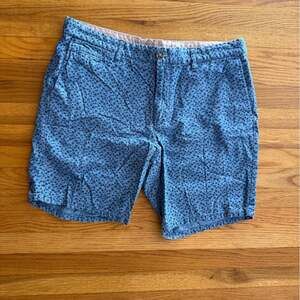 Johnnie-O Chambray Palm Tree Short